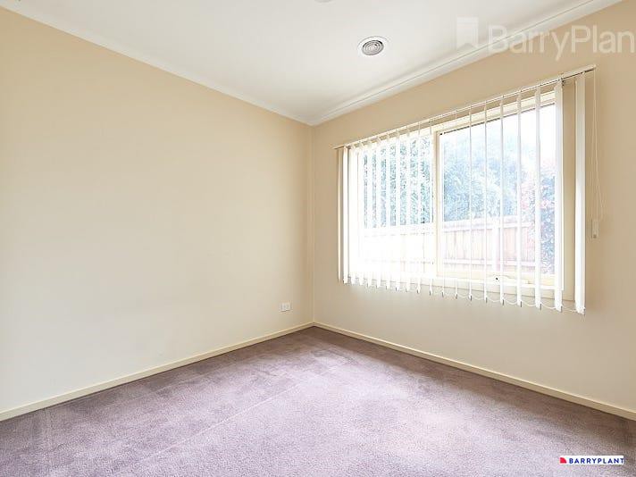 2/11 Roycroft Close, Glen Waverley, VIC 3150, Glen Waverley - Thumbnail 7