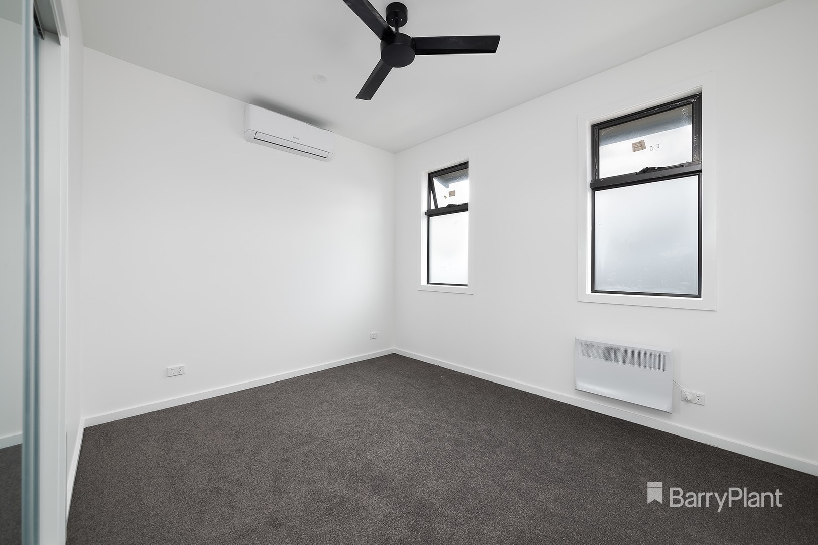 2/11 Smiley RoadBroadmeadows, VIC 3047, Broadmeadows - Thumbnail 4