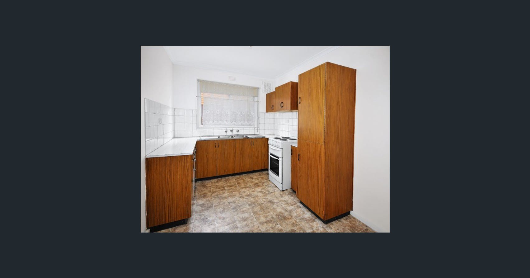 2/11 Tweedside Street, Essendon, VIC 3040 - Thumbnail 2 - 16/06/2021