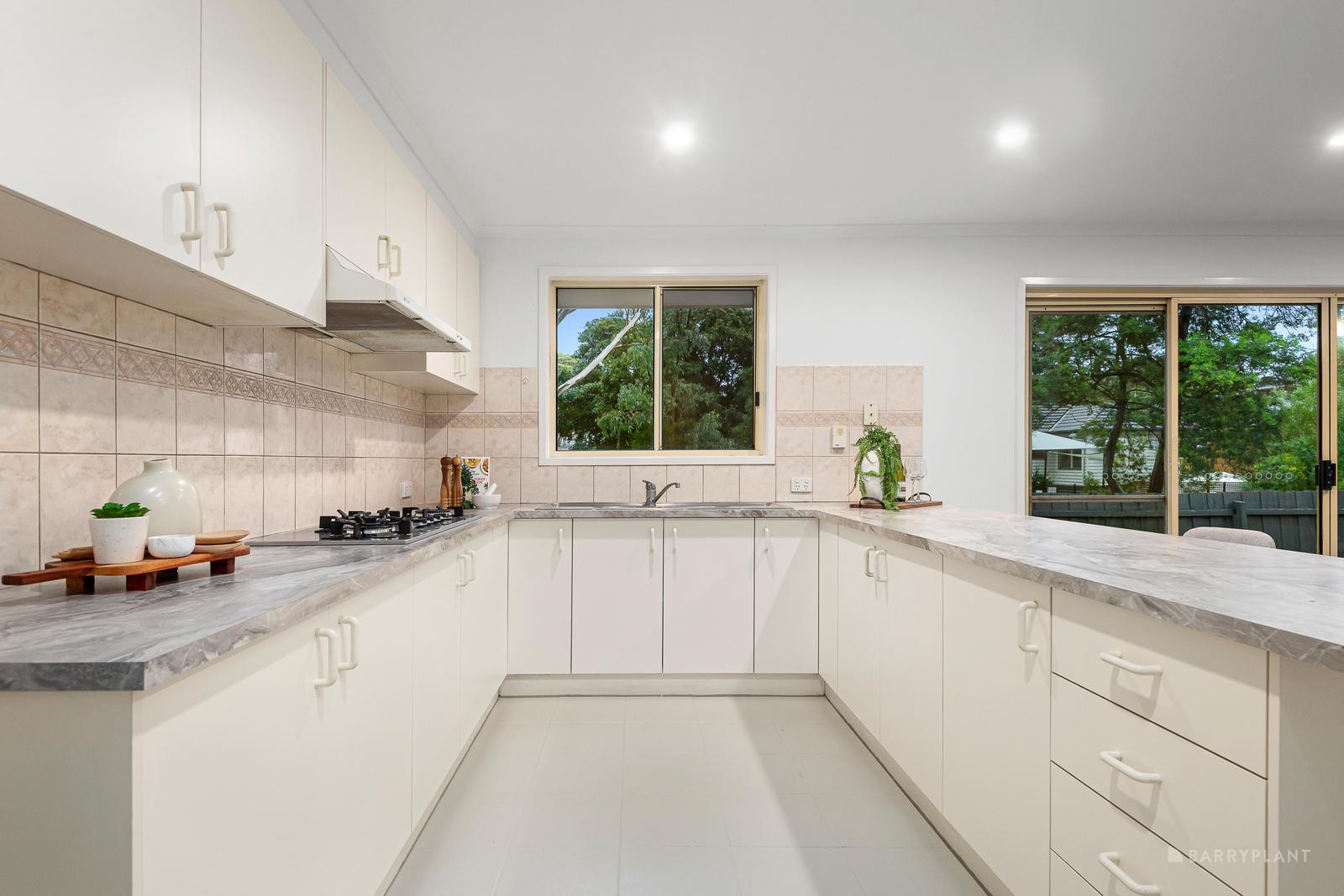 2/11 Wimmera Street, Box Hill North, VIC 3129, Box Hill North - Thumbnail 3