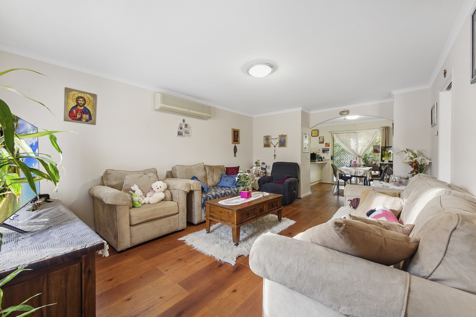 2/110 Delbridge DriveSydenham, VIC 3037, Sydenham - Thumbnail 2