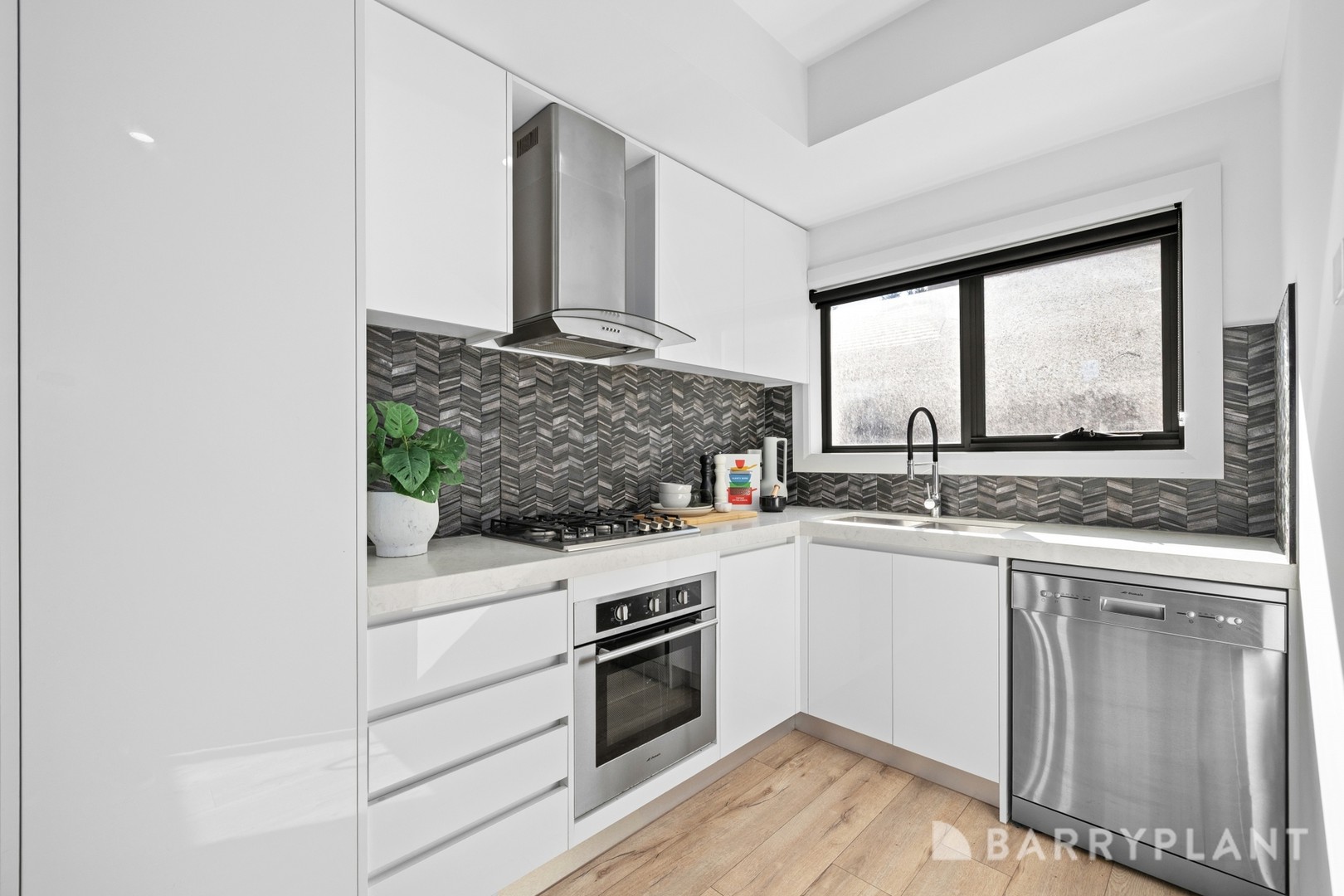 2/111 Loongana Avenue, Glenroy, VIC 3046, Glenroy - Thumbnail 8