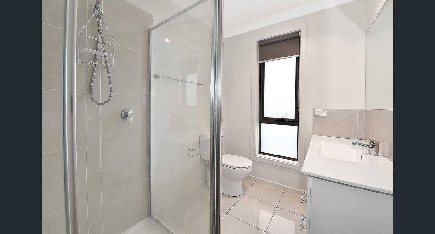2/111 St Vigeons Road, Reservoir, VIC 3073, Reservoir - Thumbnail 5