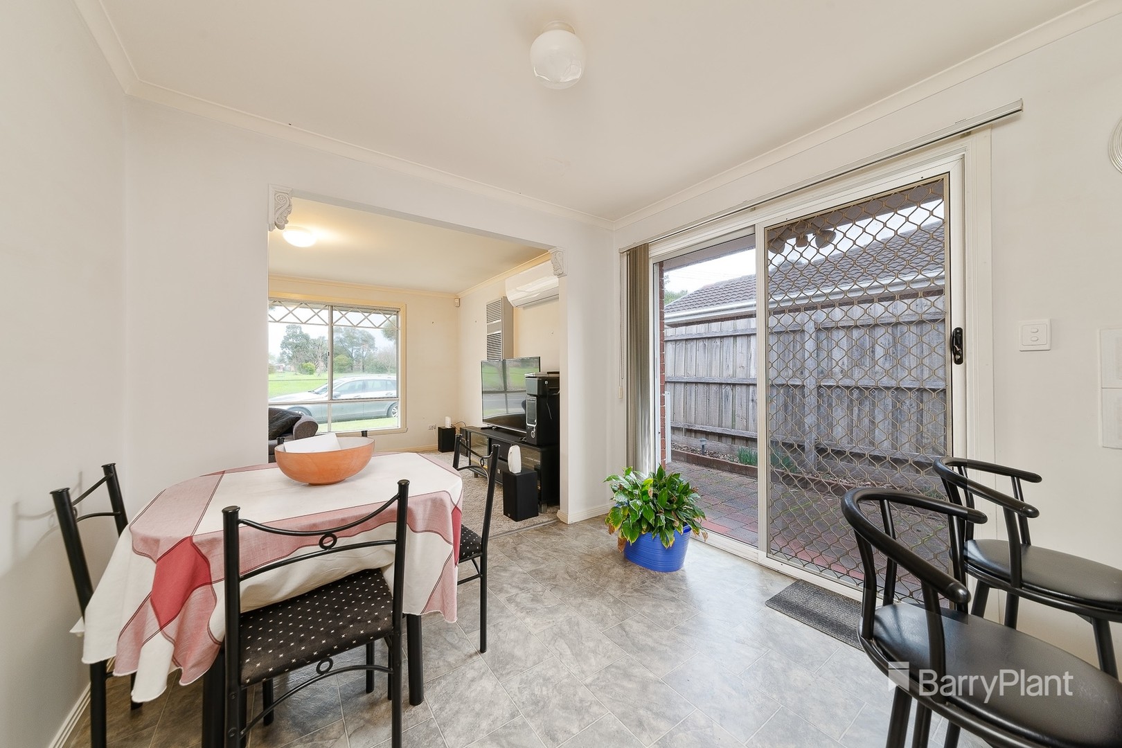 2/111 Waranga Crescent, Broadmeadows, VIC 3047, Broadmeadows - Thumbnail 4