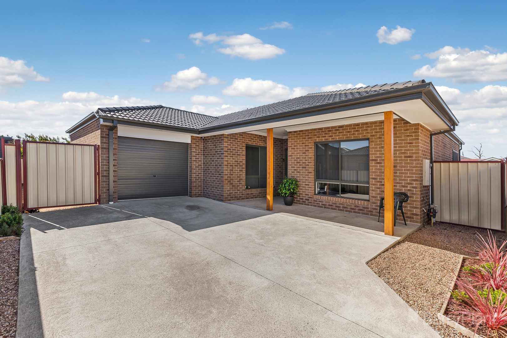 2/112 White Street, Kilmore, VIC 3764, Kilmore - Thumbnail 2