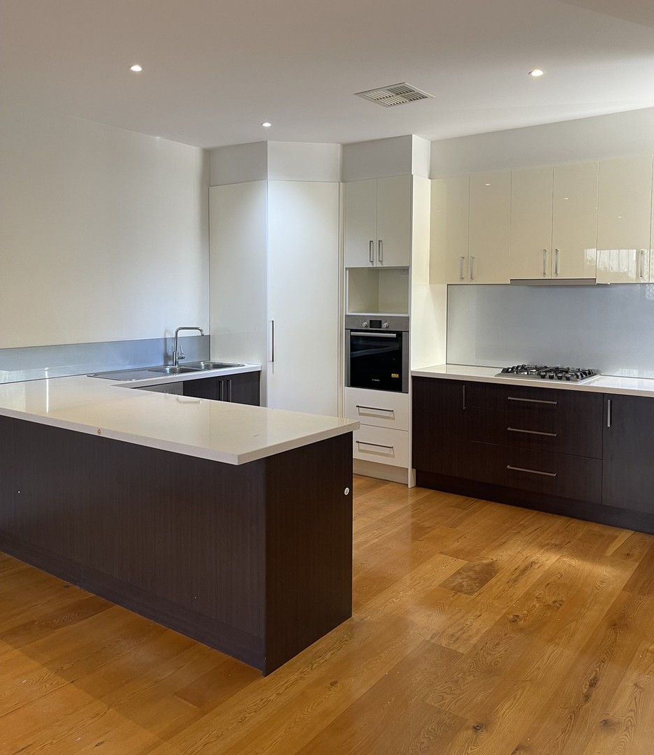 2/1129 Whitehorse Road, Box Hill, VIC 3128, Box Hill - Thumbnail 3