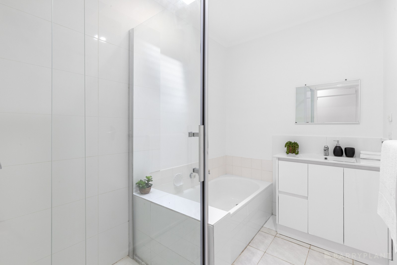 2/114 Corrigan Road, Noble Park, VIC 3174, Noble Park - Thumbnail 7