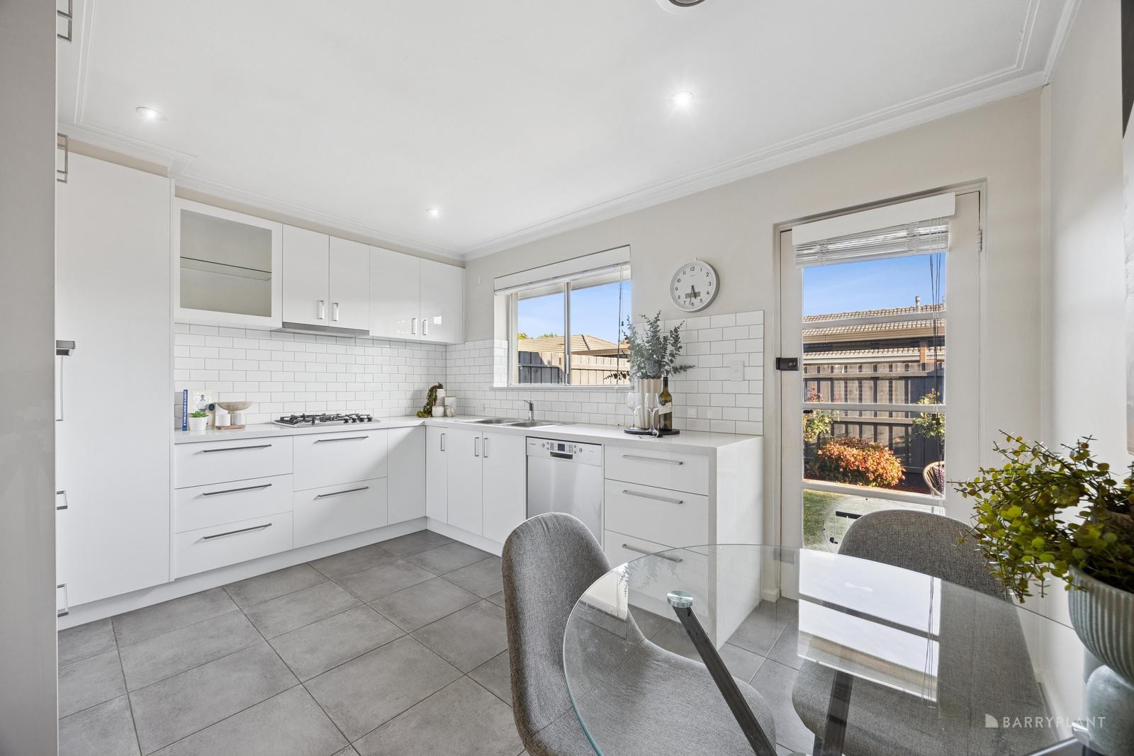 2/115 Surrey Road, Blackburn North, VIC 3130, Blackburn North - Thumbnail 4