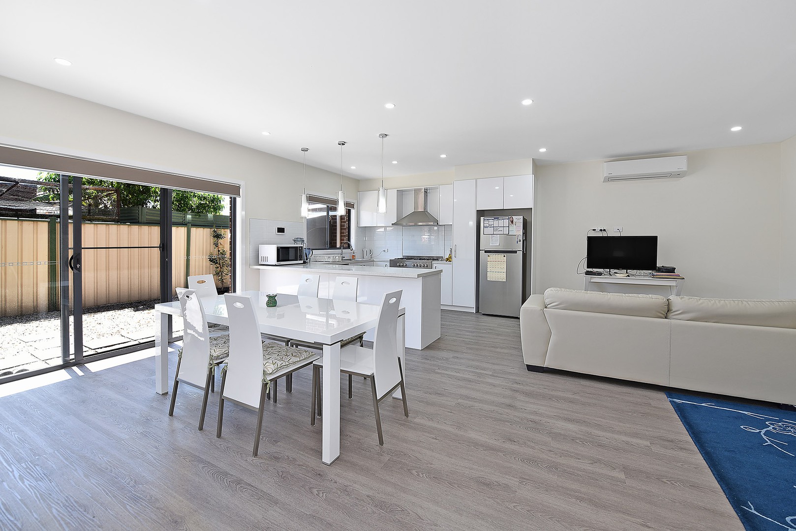 2/116 Allison Street, Sunshine West, VIC 3020, Sunshine West - Thumbnail 2