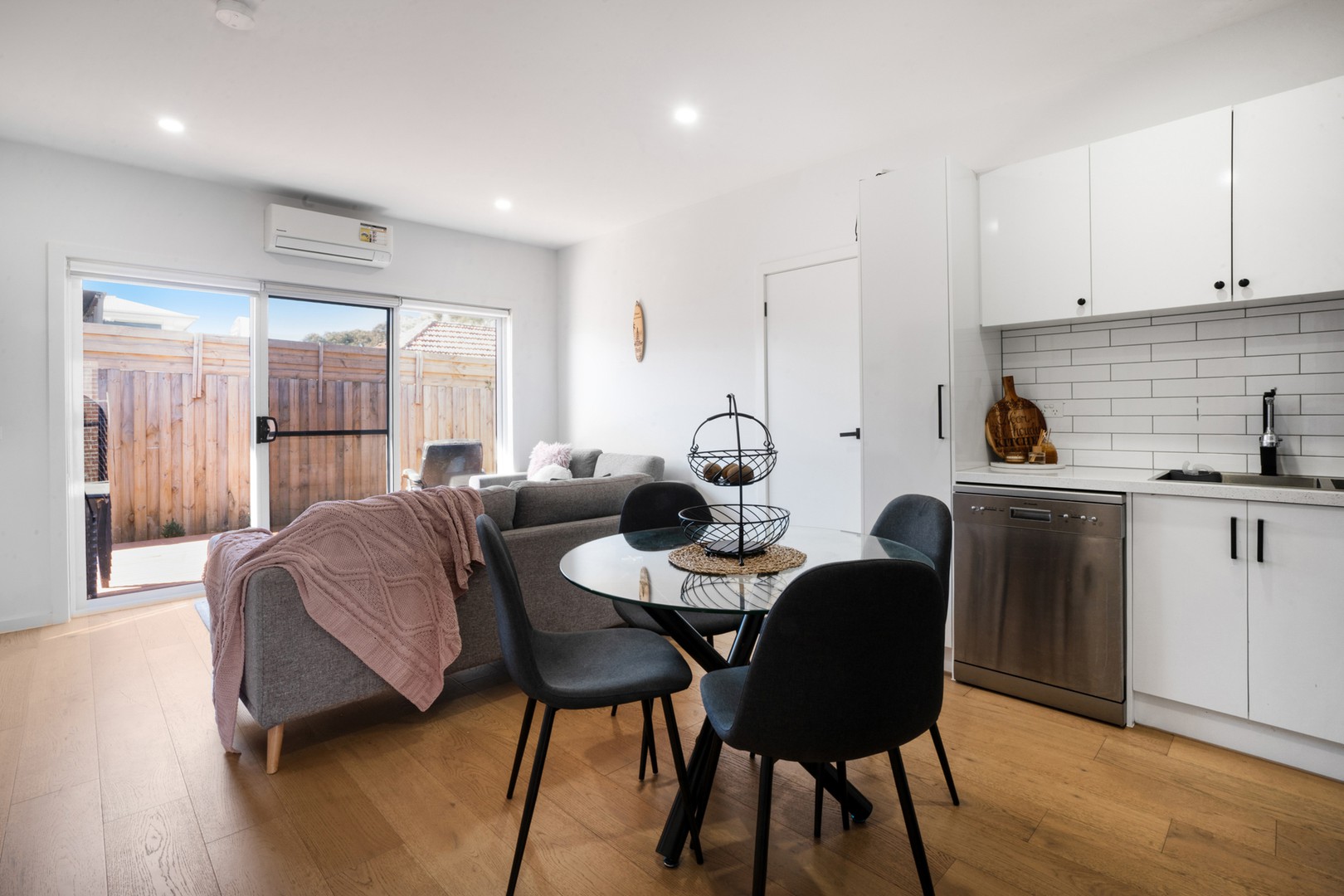 2/116 Bindi Street, Glenroy, VIC 3046, Glenroy - Thumbnail 3