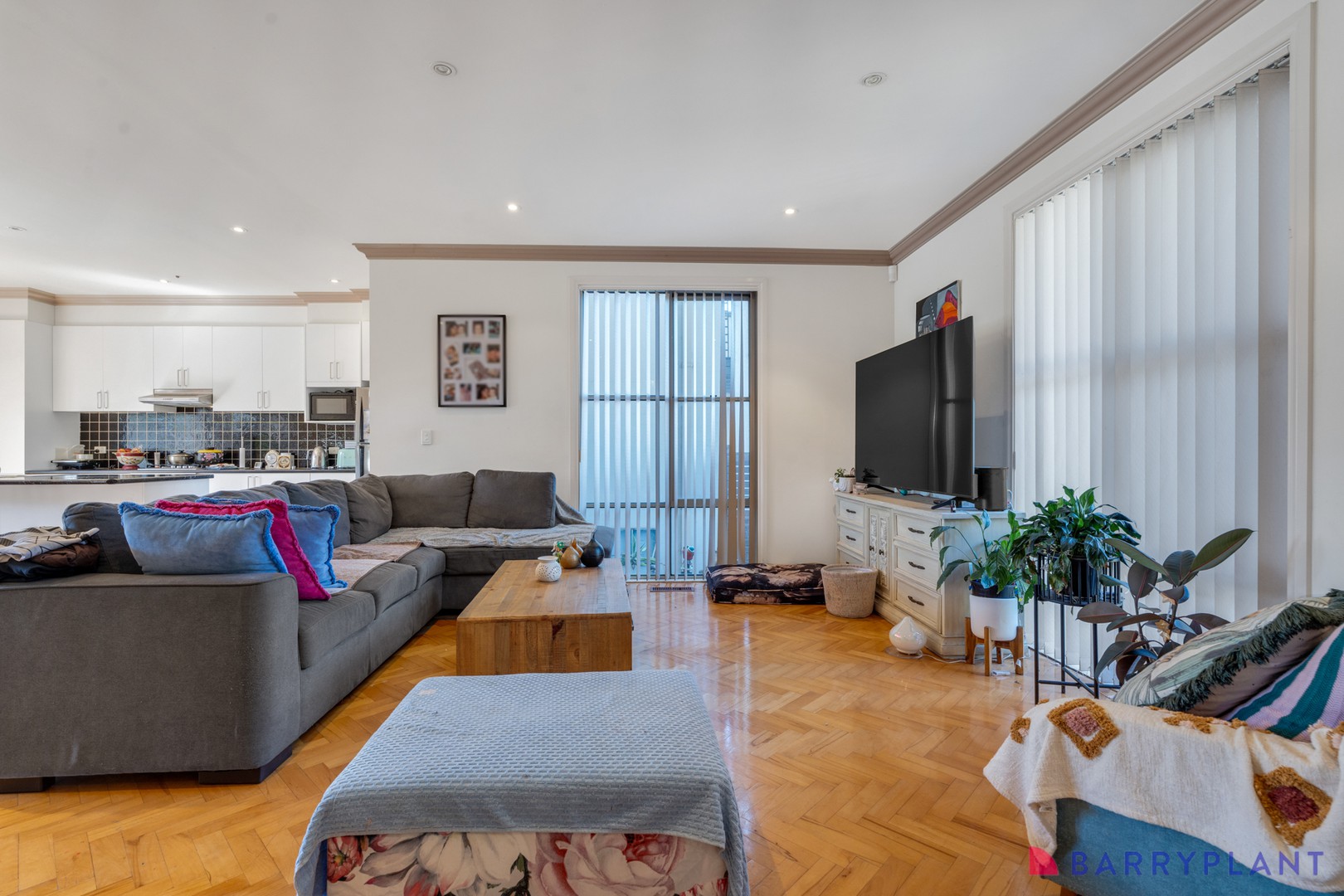 2/116 Summerhill Road, Reservoir, VIC 3073, Reservoir - Thumbnail 3