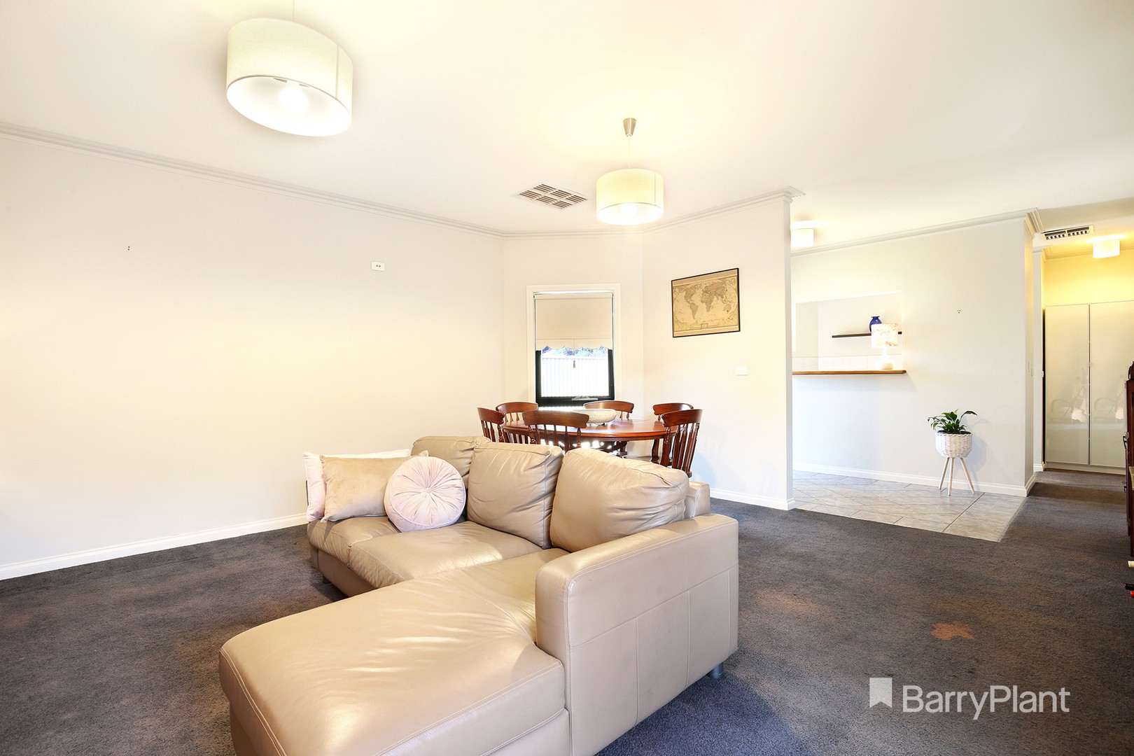 2/117 Mascoma Street, Strathmore, VIC 3041, Strathmore - Thumbnail 2