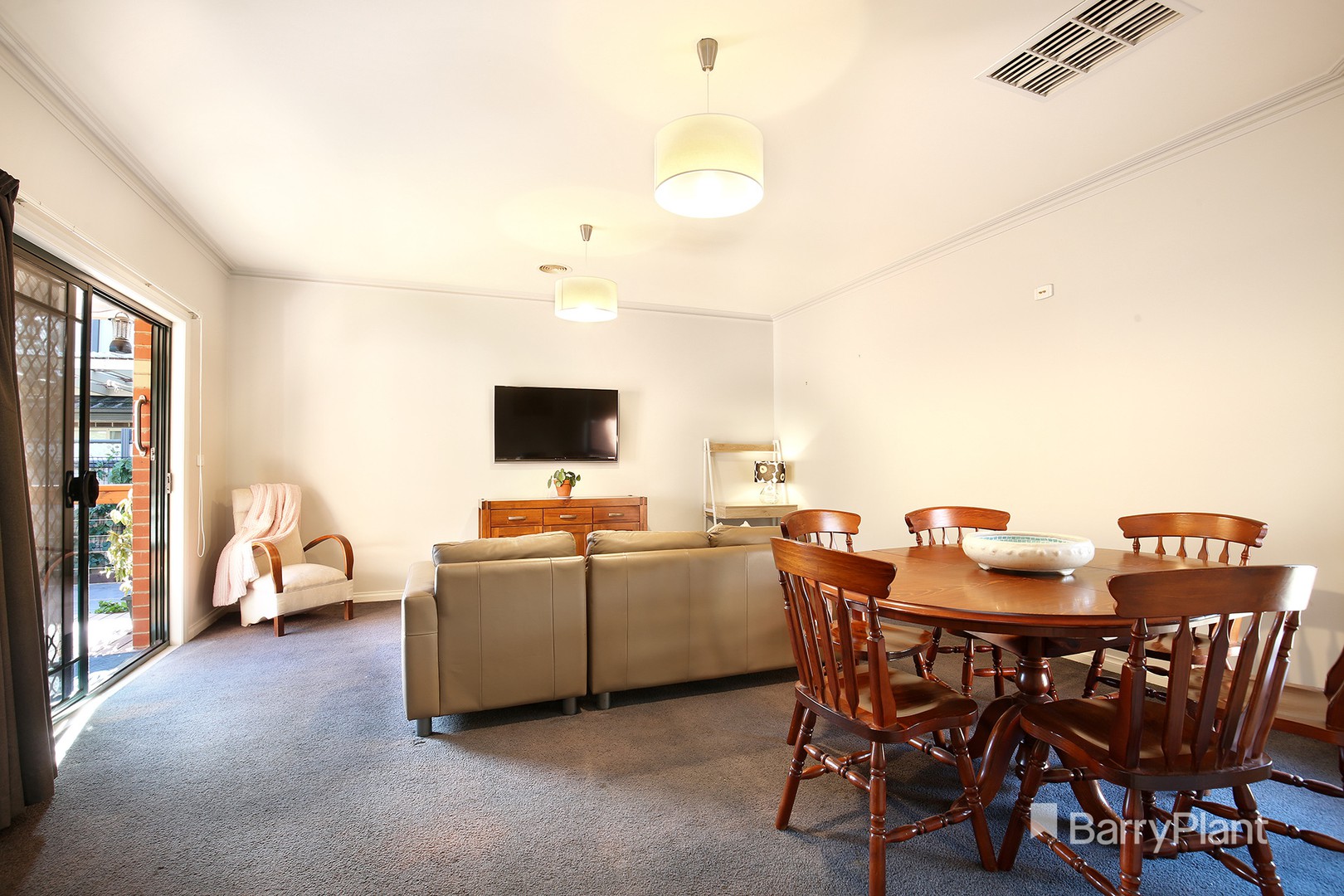 2/117 Mascoma Street, Strathmore, VIC 3041, Strathmore - Thumbnail 4