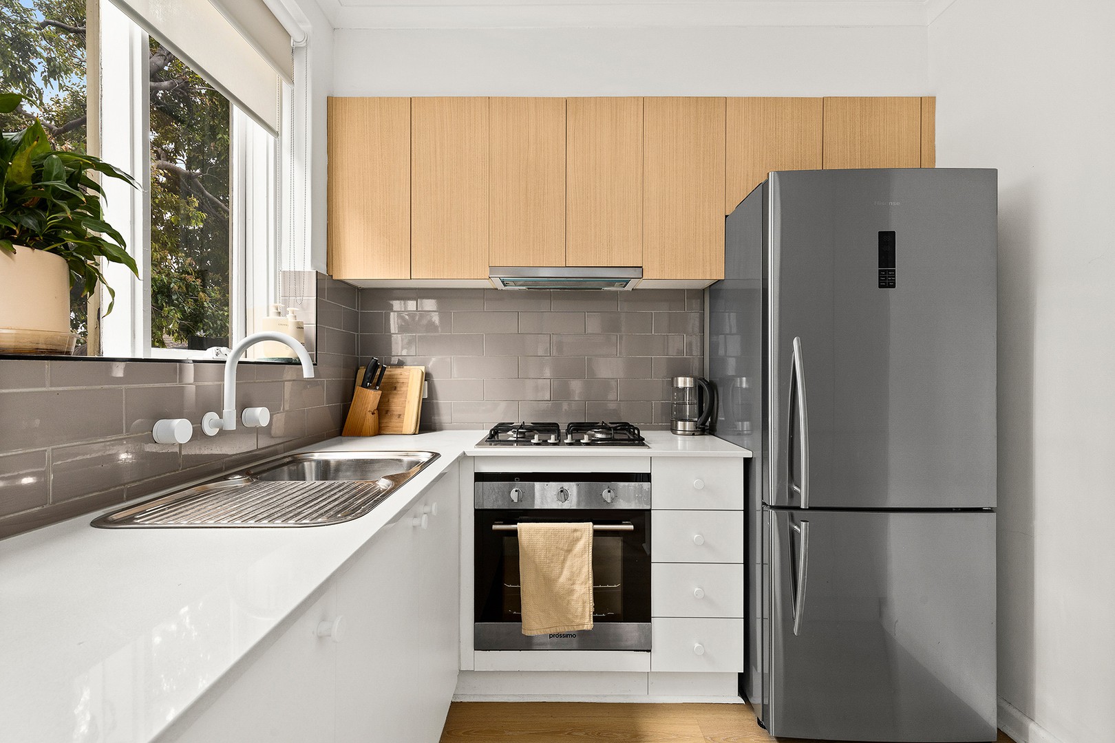 2/11A Holmes Street, Brunswick, VIC 3056, Brunswick - Thumbnail 3