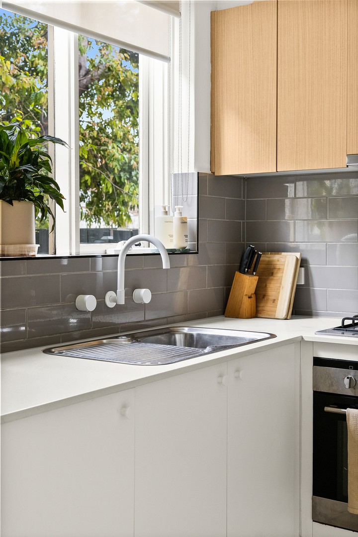 2/11A Holmes Street, Brunswick, VIC 3056, Brunswick - Thumbnail 6