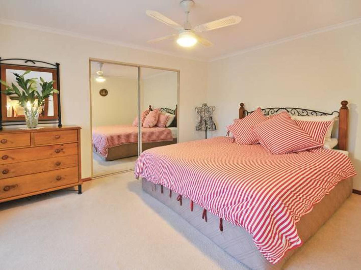 2/11B Wanaka Drive, Taylors Lakes, VIC 3038, Taylors Lakes - Thumbnail 5
