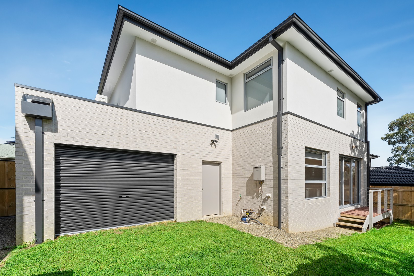 2/12 Batman Road, Eltham, VIC 3095 - Thumbnail 2 - 31/03/2026