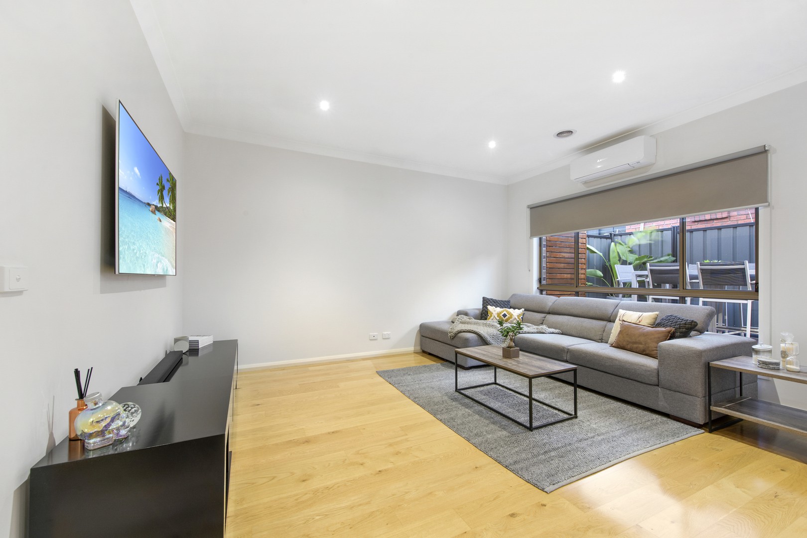 2/12 Beaumont CourtSydenham, VIC 3037, Sydenham - Thumbnail 3