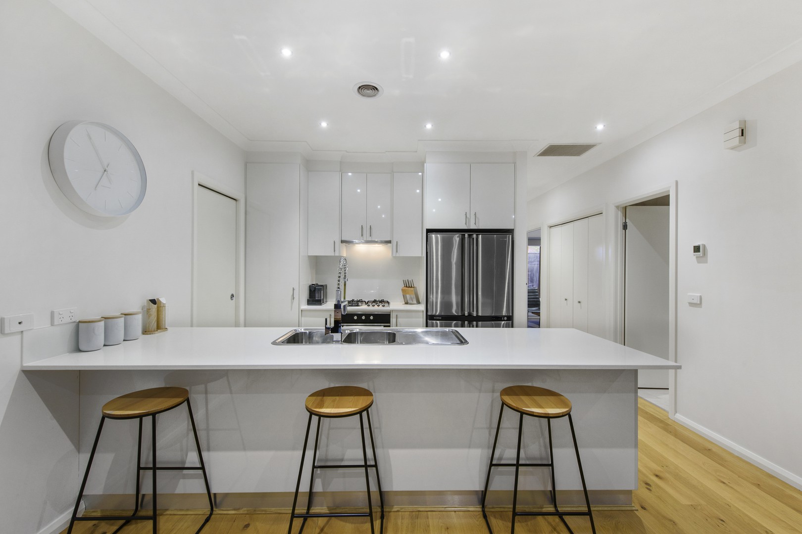 2/12 Beaumont CourtSydenham, VIC 3037, Sydenham - Thumbnail 6