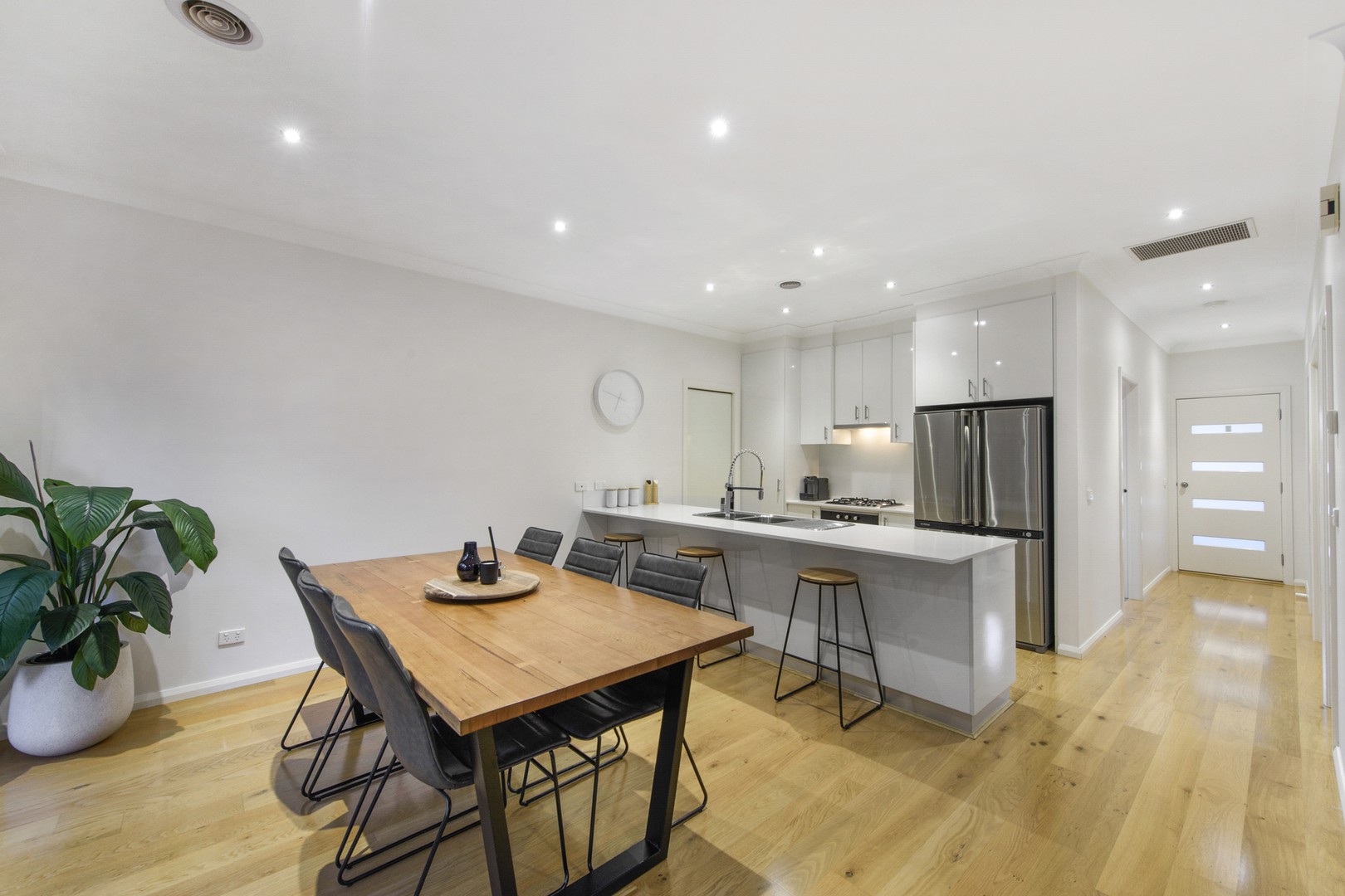 2/12 Beaumont CourtSydenham, VIC 3037, Sydenham - Thumbnail 7