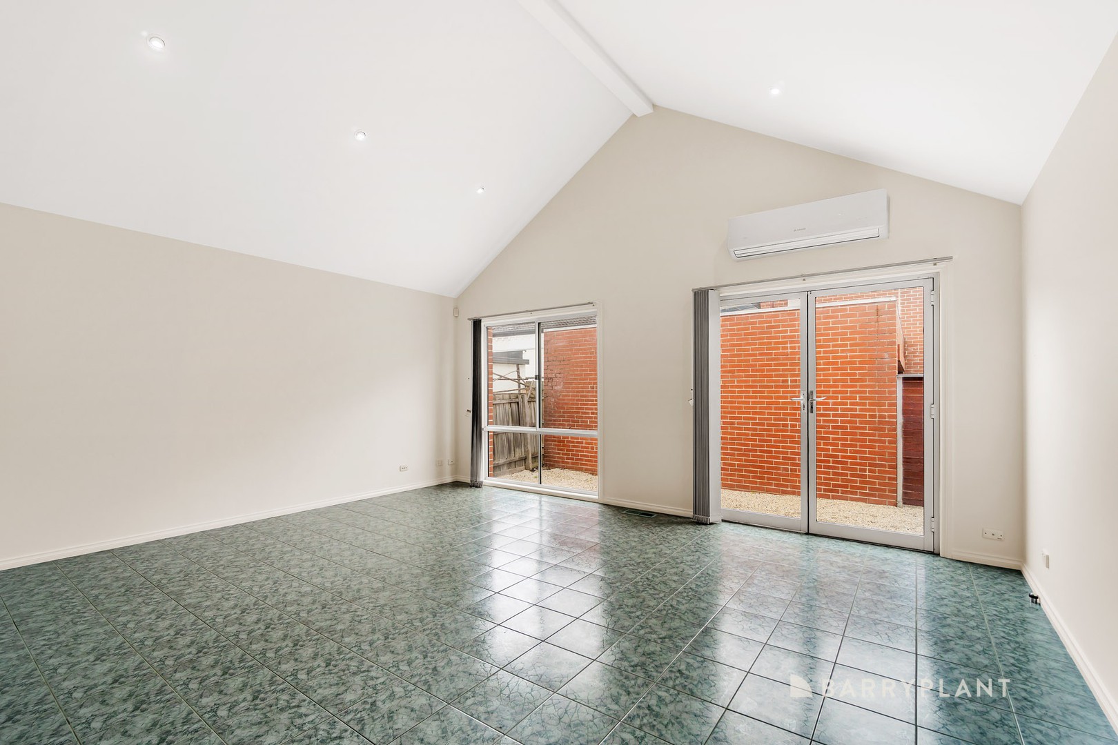 2/12 Bellevue Ave, Doncaster East, VIC 3109, Doncaster East - Thumbnail 3