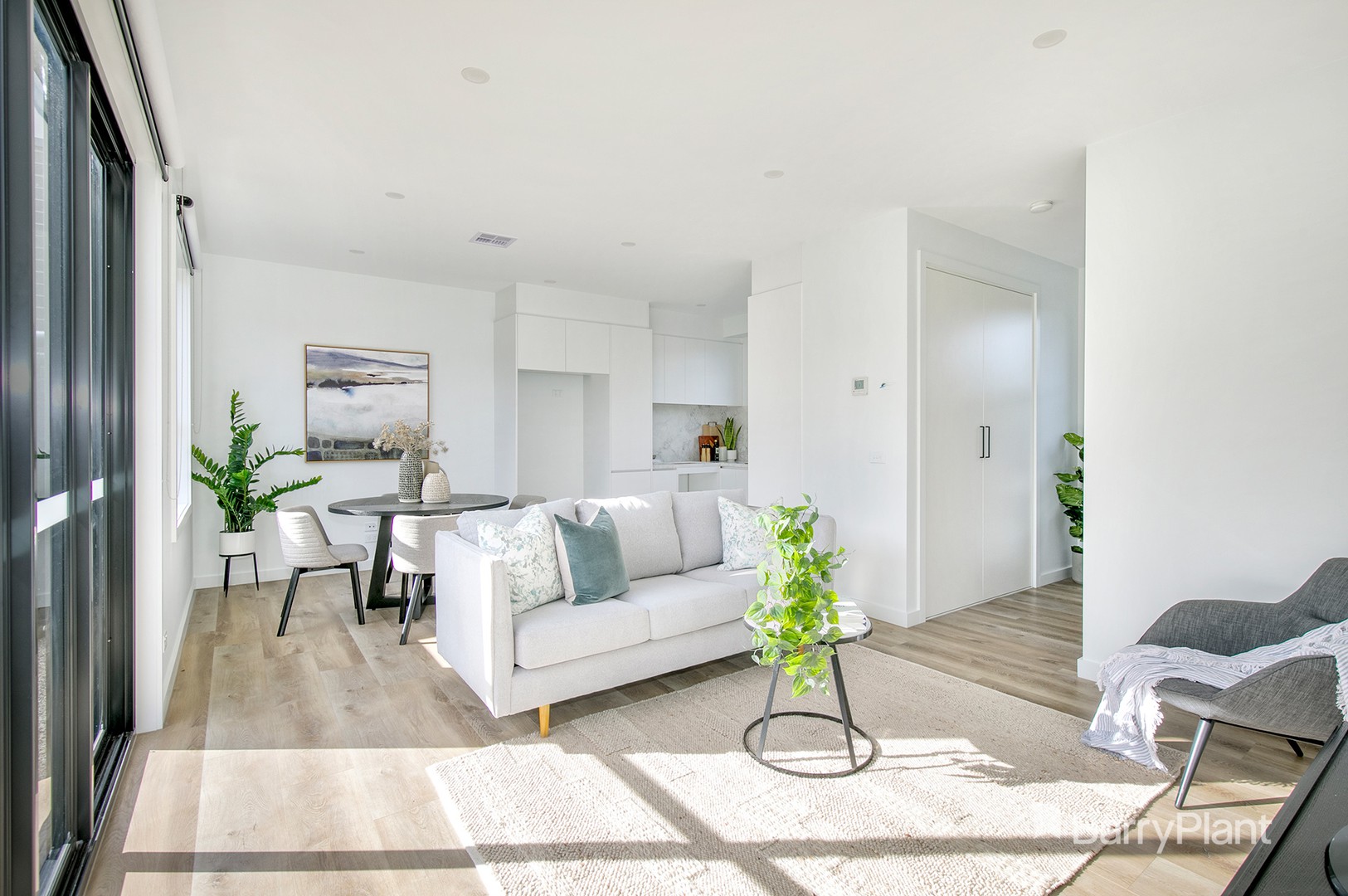 2/12 Bourchier Street, Glenroy, VIC 3046, Glenroy - Thumbnail 2
