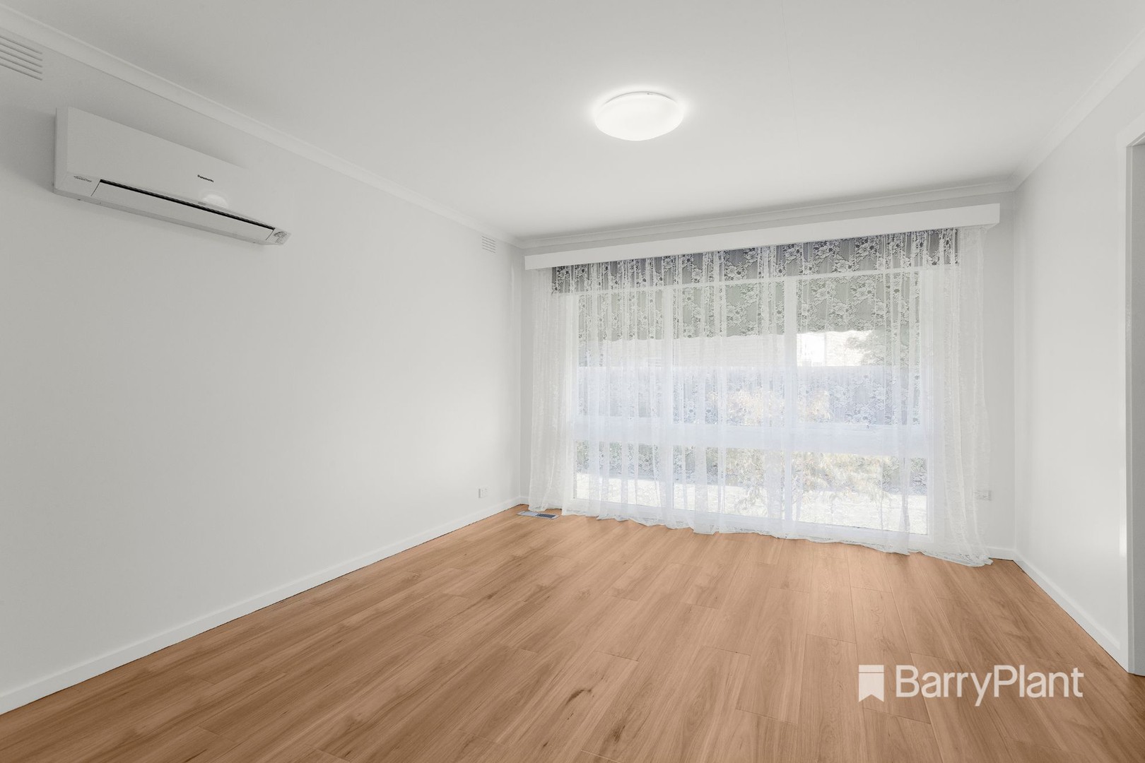 2/12 Broadway, Bonbeach, VIC 3196, Bonbeach - Thumbnail 3