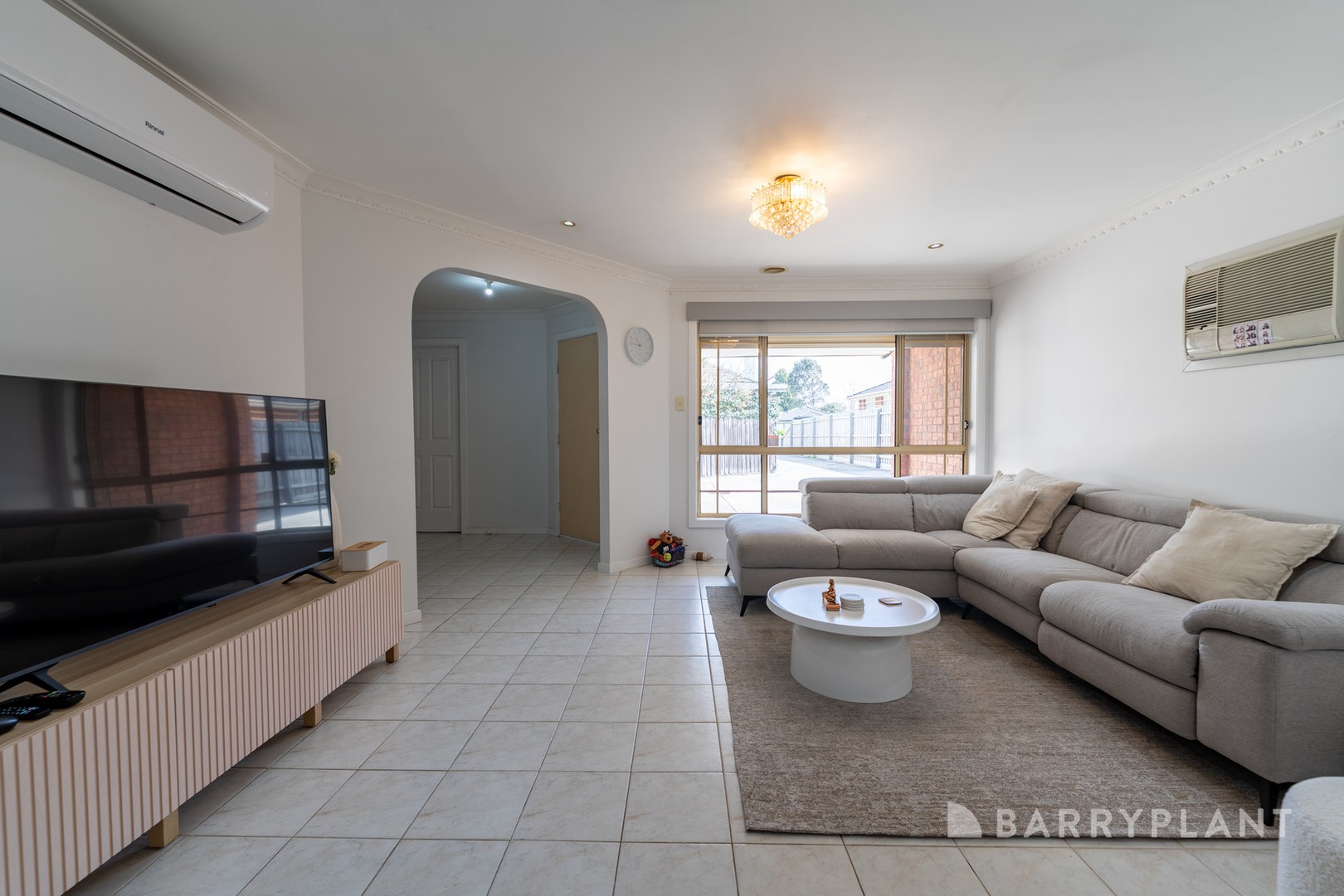 2/12 Edna Street, Thomastown, VIC 3074, Thomastown - Thumbnail 2