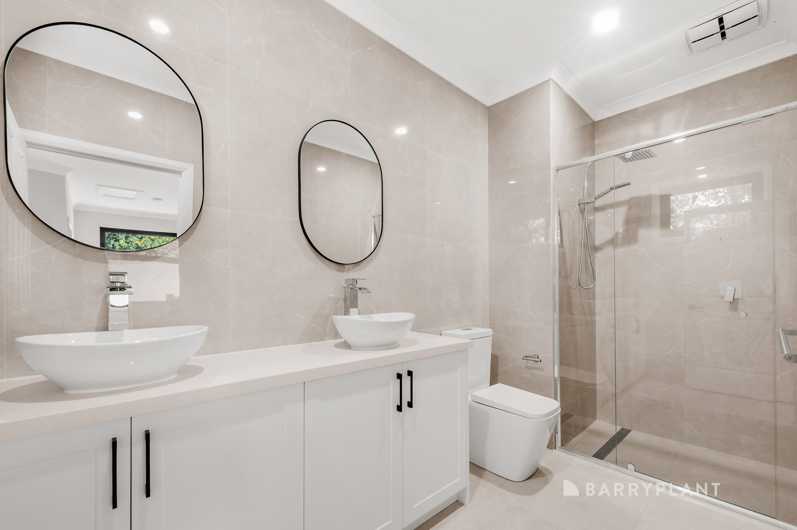 2/12 Federal Road, Ringwood East, VIC 3135 - Thumbnail 2 - 09/02/2024
