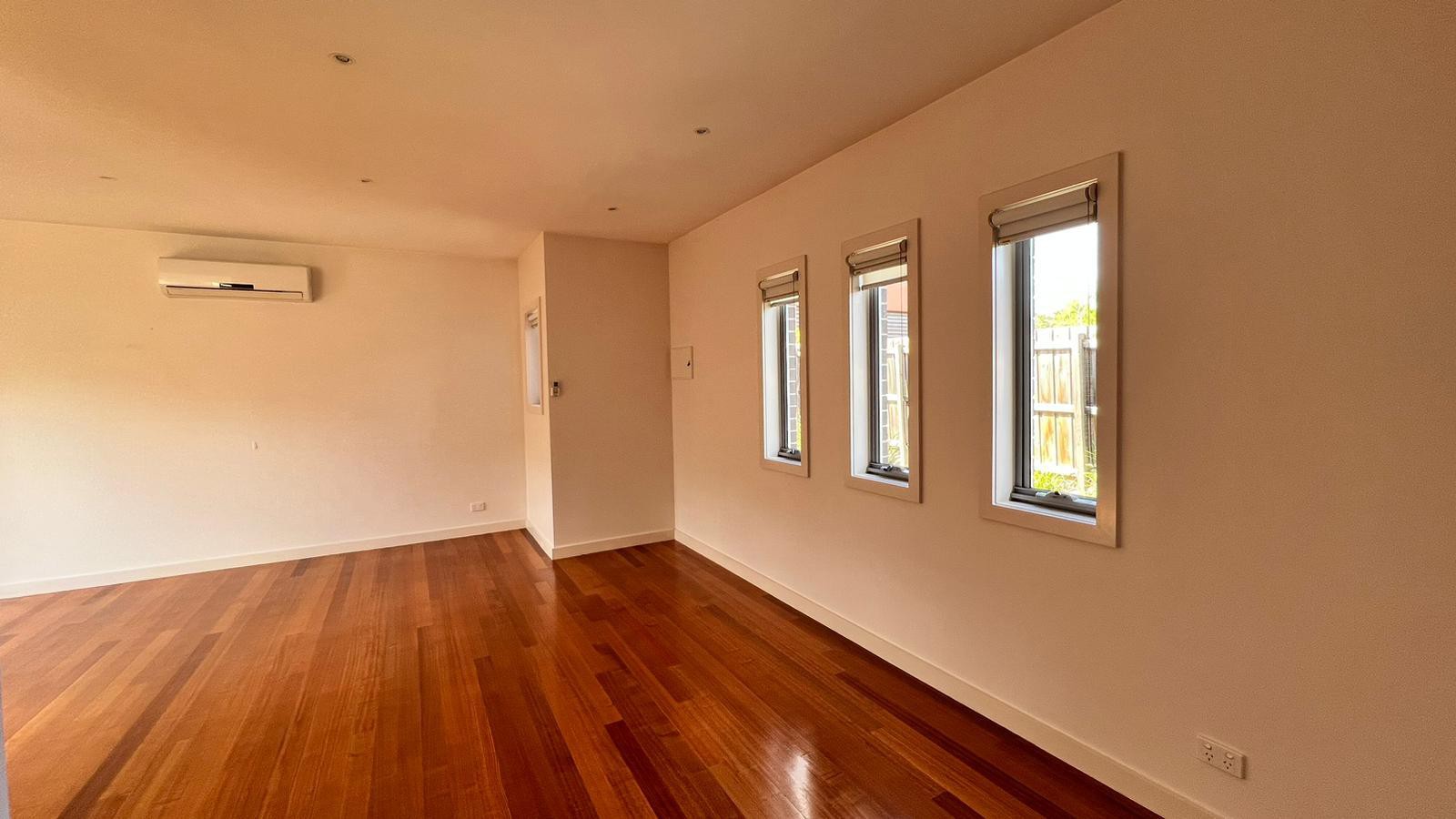 2/12 Griffiths Street, Reservoir, VIC 3073, Reservoir - Thumbnail 5