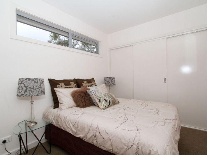 2/12 Griffiths Street, Reservoir, VIC 3073, Reservoir - Thumbnail 6