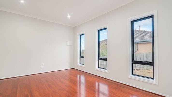 2/12 Heatherdale Road, Mitcham, VIC 3132, Mitcham - Thumbnail 2