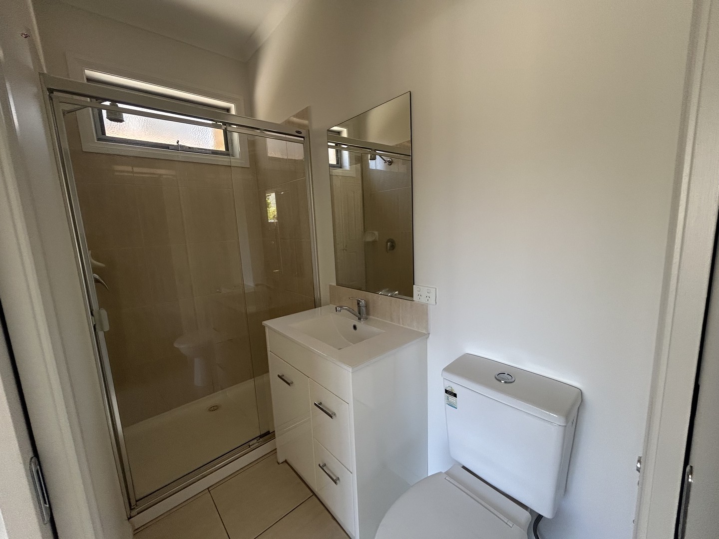 2/12 Henry Street, Boronia, VIC 3155, Boronia - Thumbnail 3
