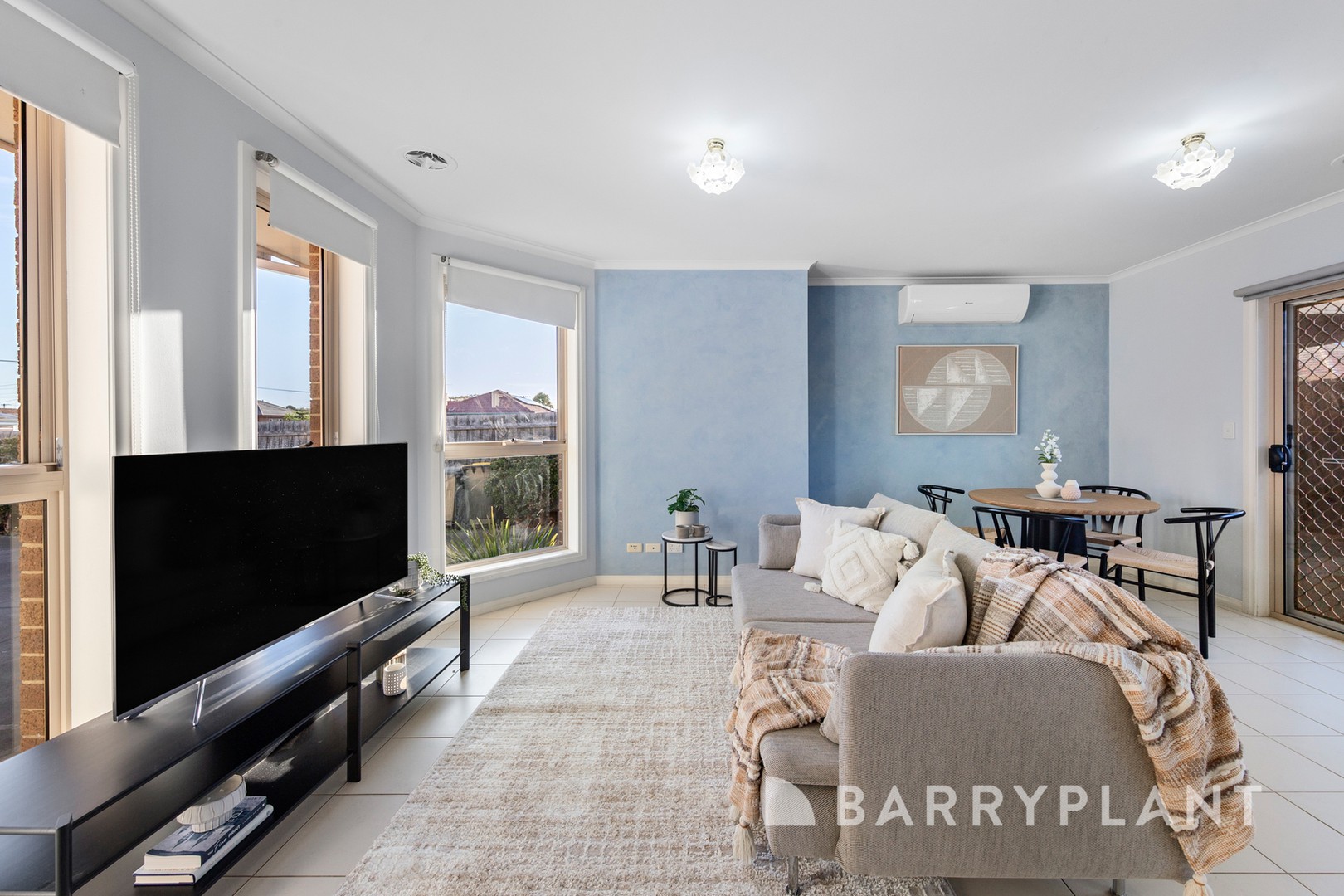2/12 Hook Street, St Albans, VIC 3021, St Albans - Thumbnail 2