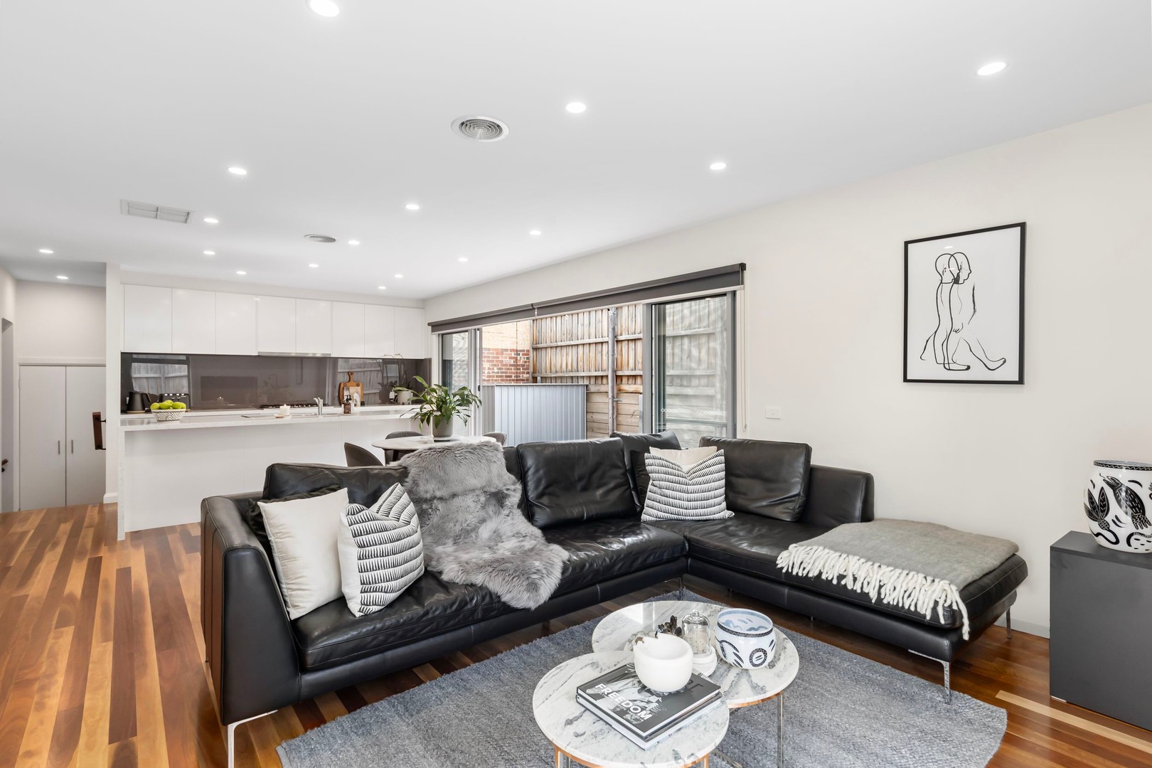 2/12 Hutchison Street, Niddrie, VIC 3042, Niddrie - Thumbnail 4