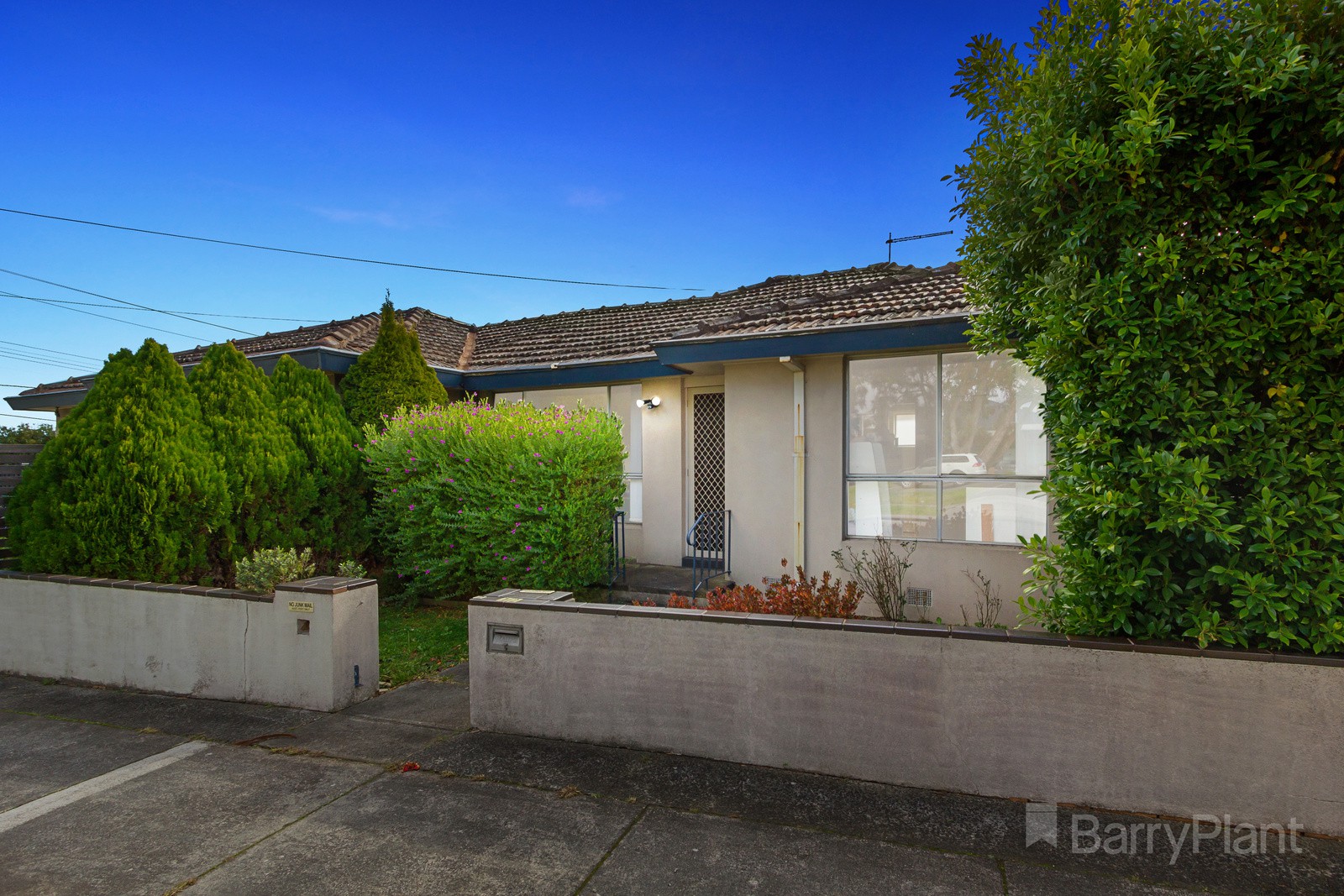 2/12 James  Street, Bayswater, VIC 3153