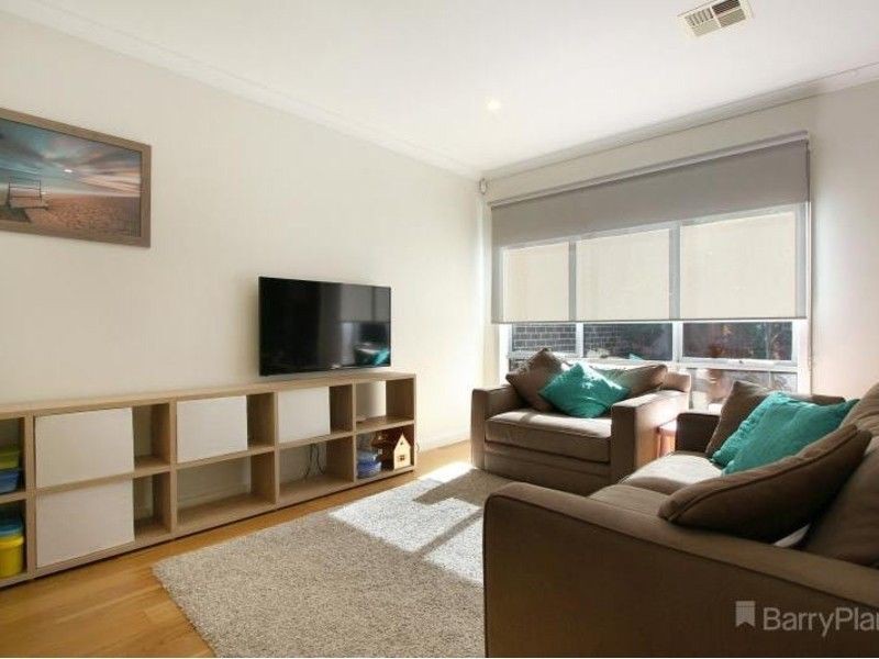 2/12 Jean St, Cheltenham, VIC 3192 - Thumbnail 2 - 23/10/2026