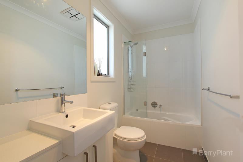 2/12 Jean Street, Cheltenham, VIC 3192, Cheltenham - Thumbnail 4