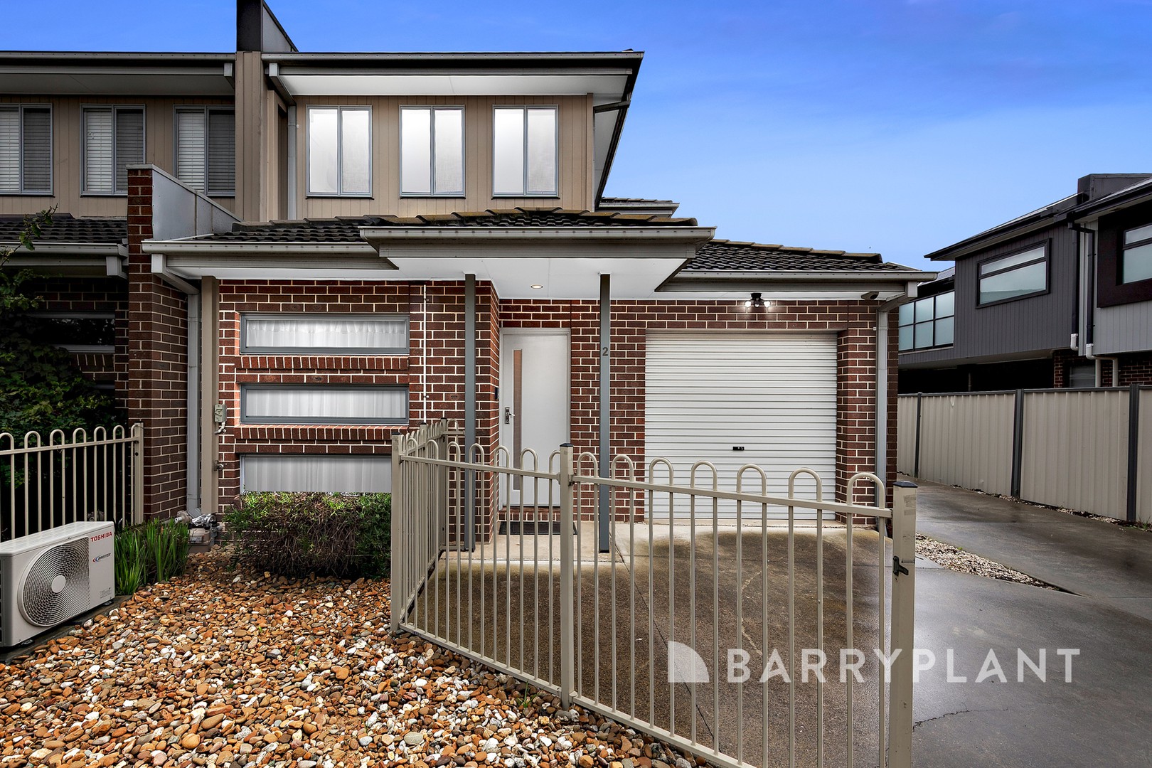 2/12 Kate Street, St Albans, VIC 3021 - Thumbnail 2 - 12/08/2026