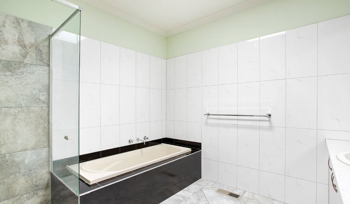 2/12 Manton Street, Heidelberg, VIC 3084 - Thumbnail 2 - 22/06/2023