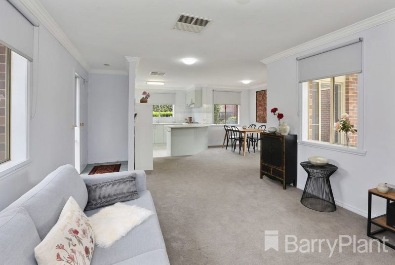 2/12 Meadowvale Dr, Grovedale, VIC 3216, Grovedale - Thumbnail 3