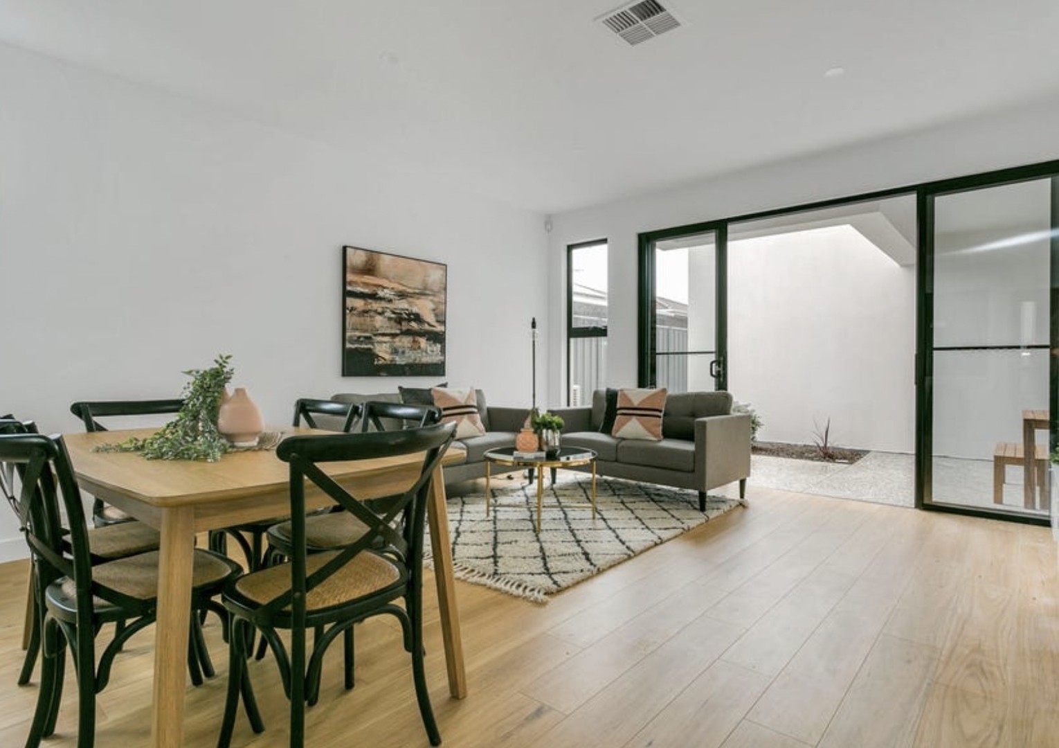 2/12 Nalara AvenueRostrevor, SA 5073  - Leased, Rostrevor - Thumbnail 8