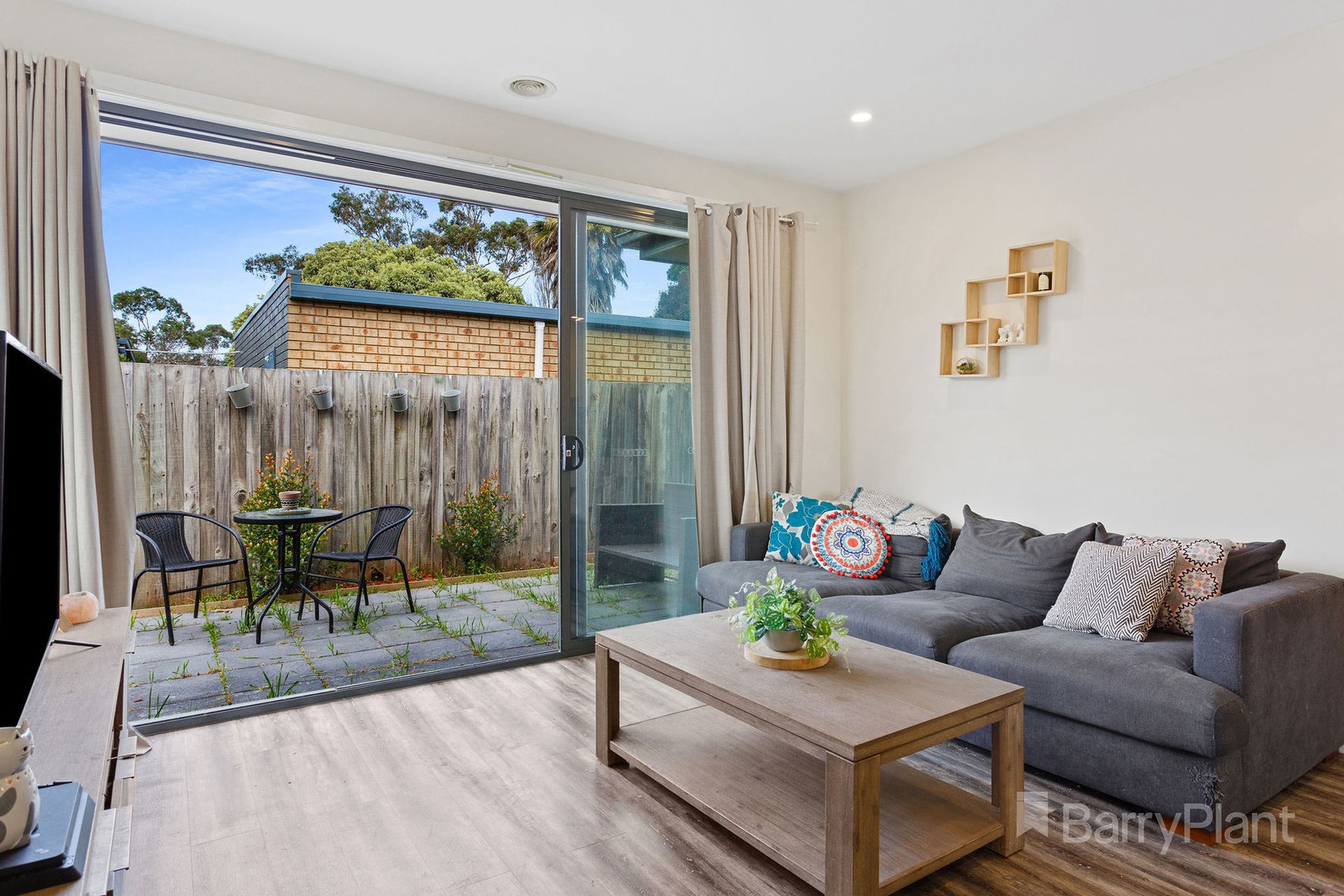 2/12 Phillip Street, Frankston, VIC 3199, Frankston - Thumbnail 5