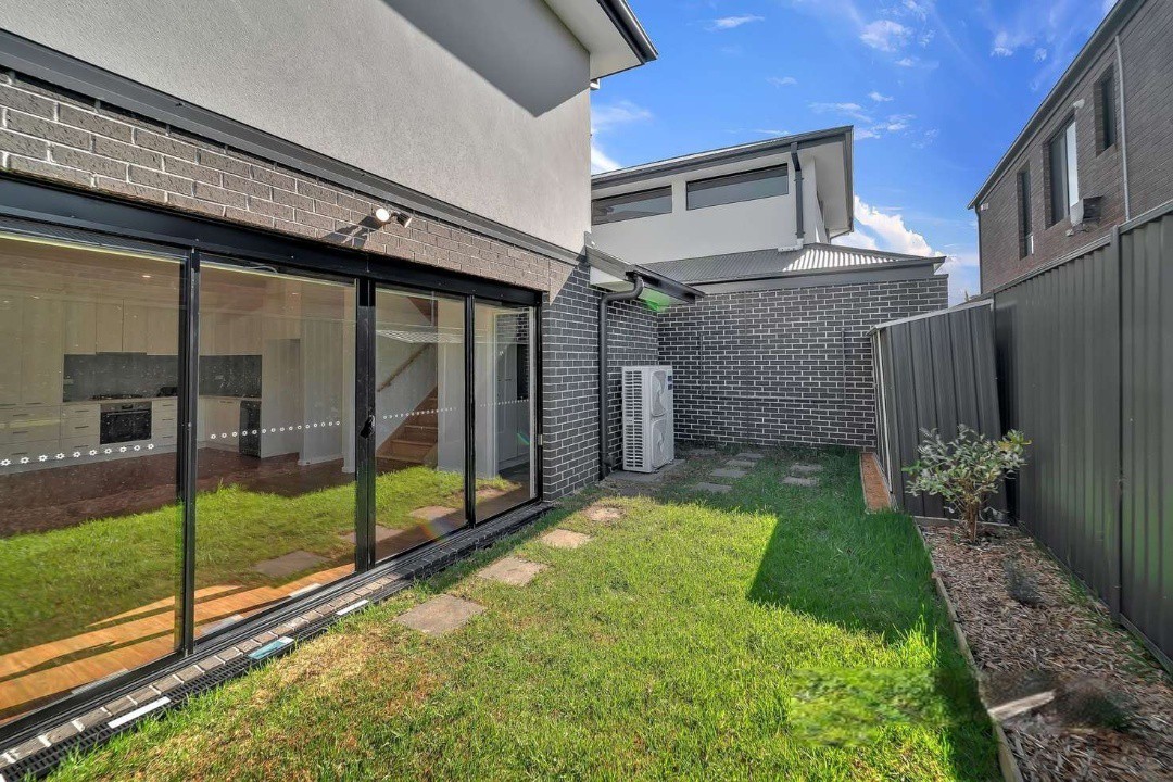 2/12 Pilbara Avenue, Burnside, VIC 3023, Burnside - Thumbnail 5
