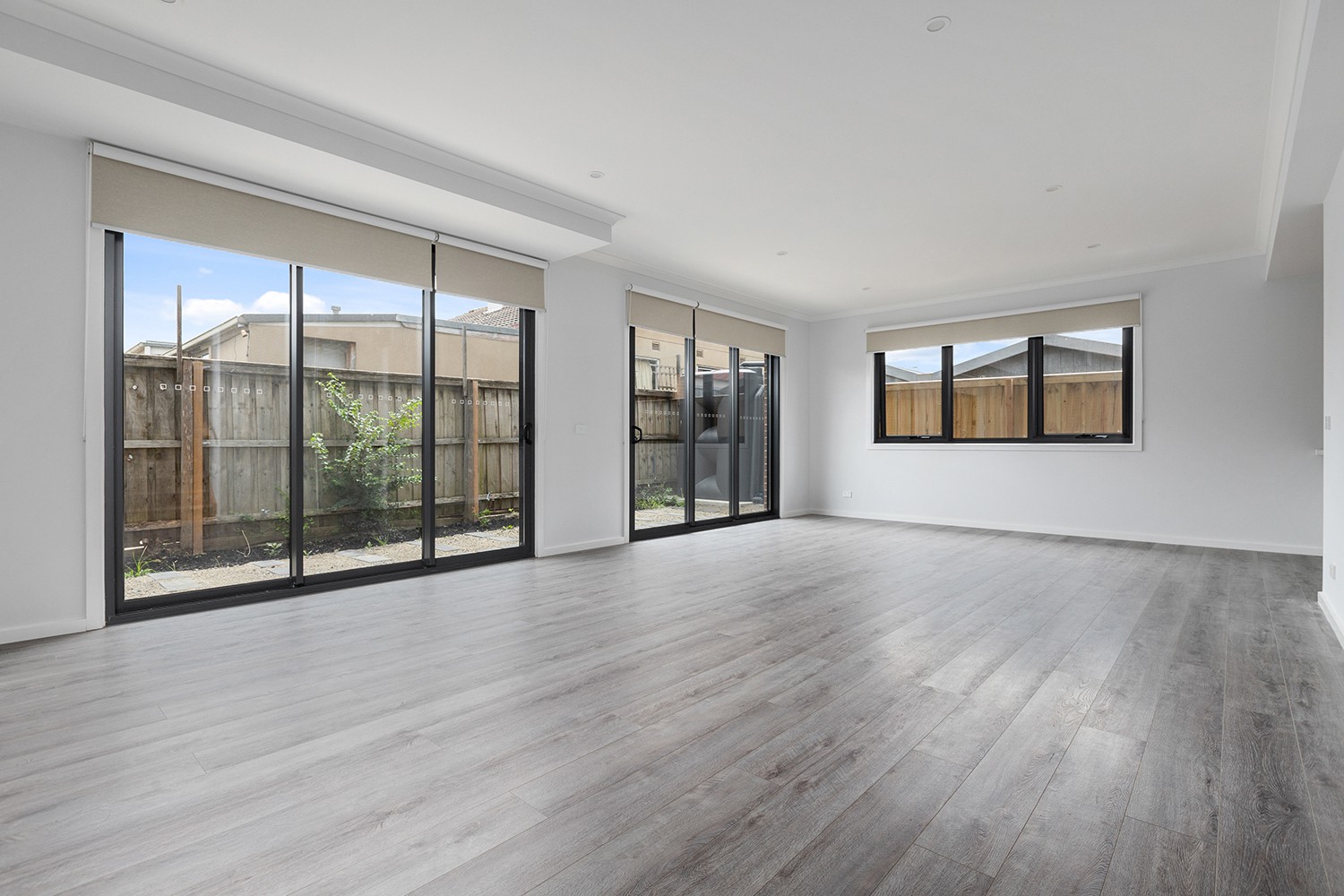 2/12 Pittosporum Grove, Doveton, VIC 3177 - Thumbnail 1 - 17/03/2025
