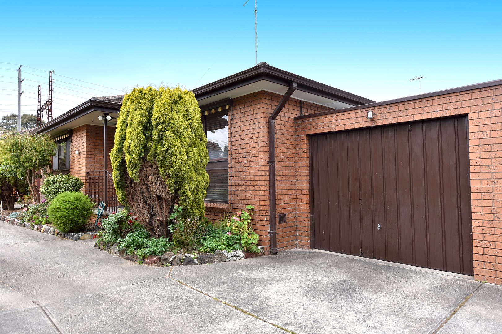 2/12 Sharpe Street, Reservoir, VIC 3073, Reservoir - Thumbnail 2