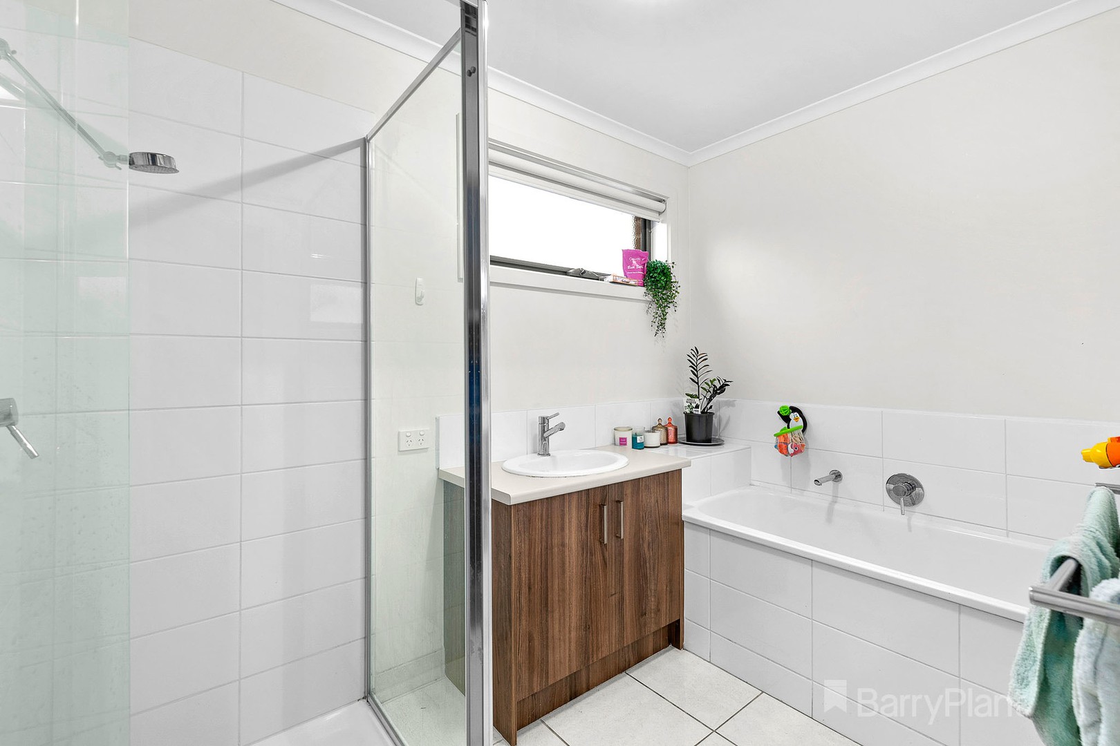 2/12 Spaniel Lane, Pakenham, VIC 3810, Pakenham - Thumbnail 6