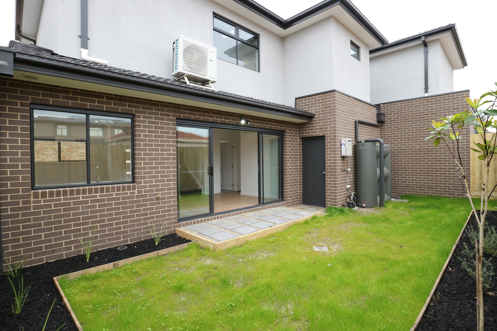 2/12 Whiteside Street, Springvale, VIC 3171, Springvale - Thumbnail 7