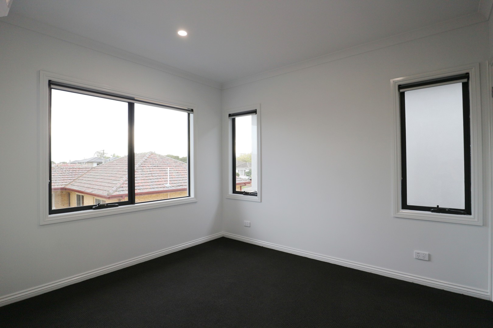 2/12 Whiteside Street, Springvale, VIC 3171, Springvale - Thumbnail 8