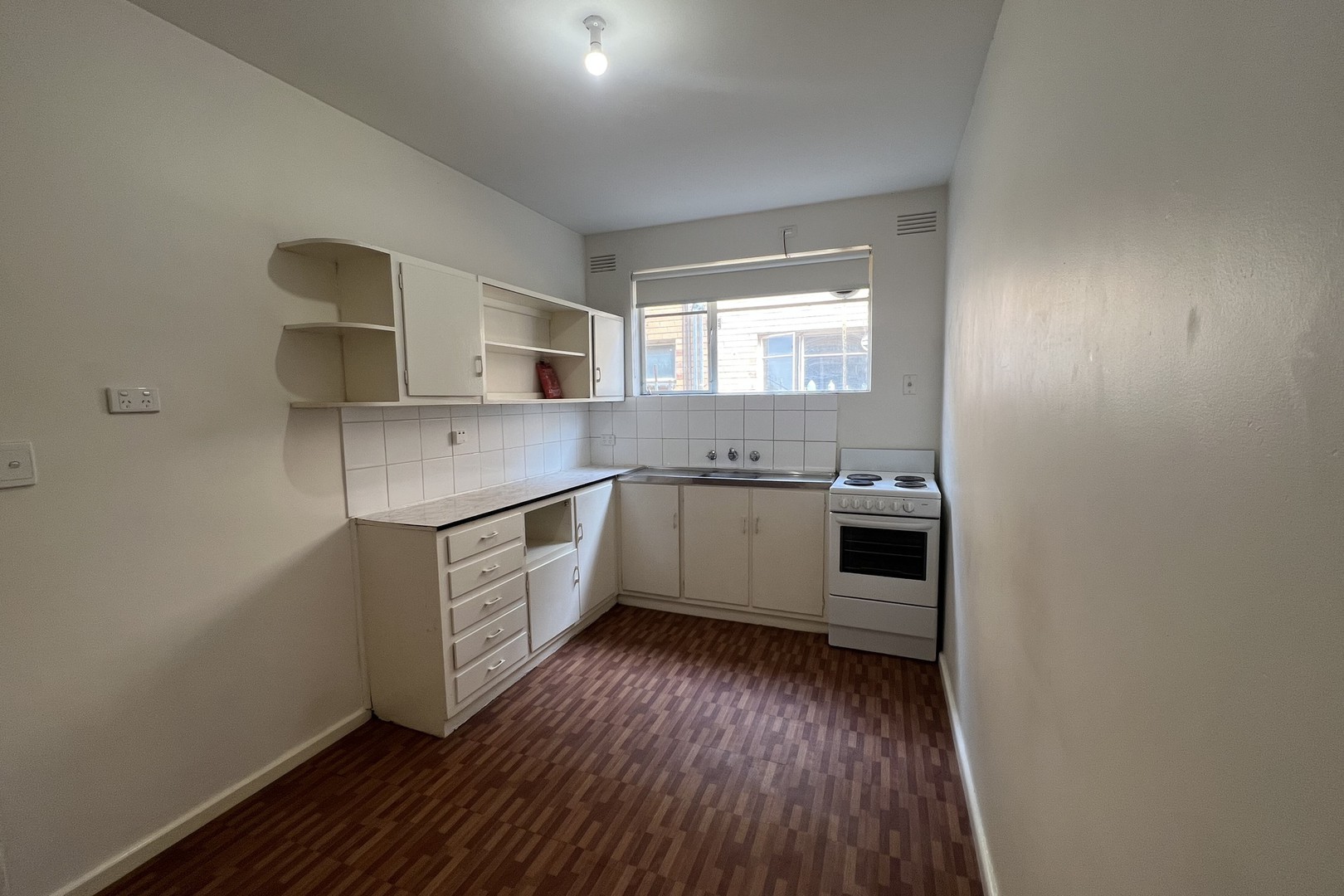 2/121 Main Road West, St Albans, VIC 3021, St Albans - Thumbnail 3